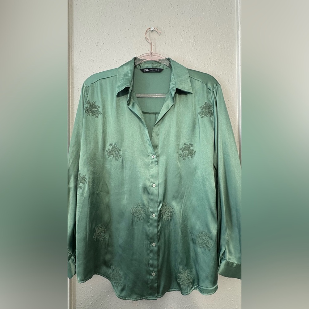 Zara Elegant Green Women's Top